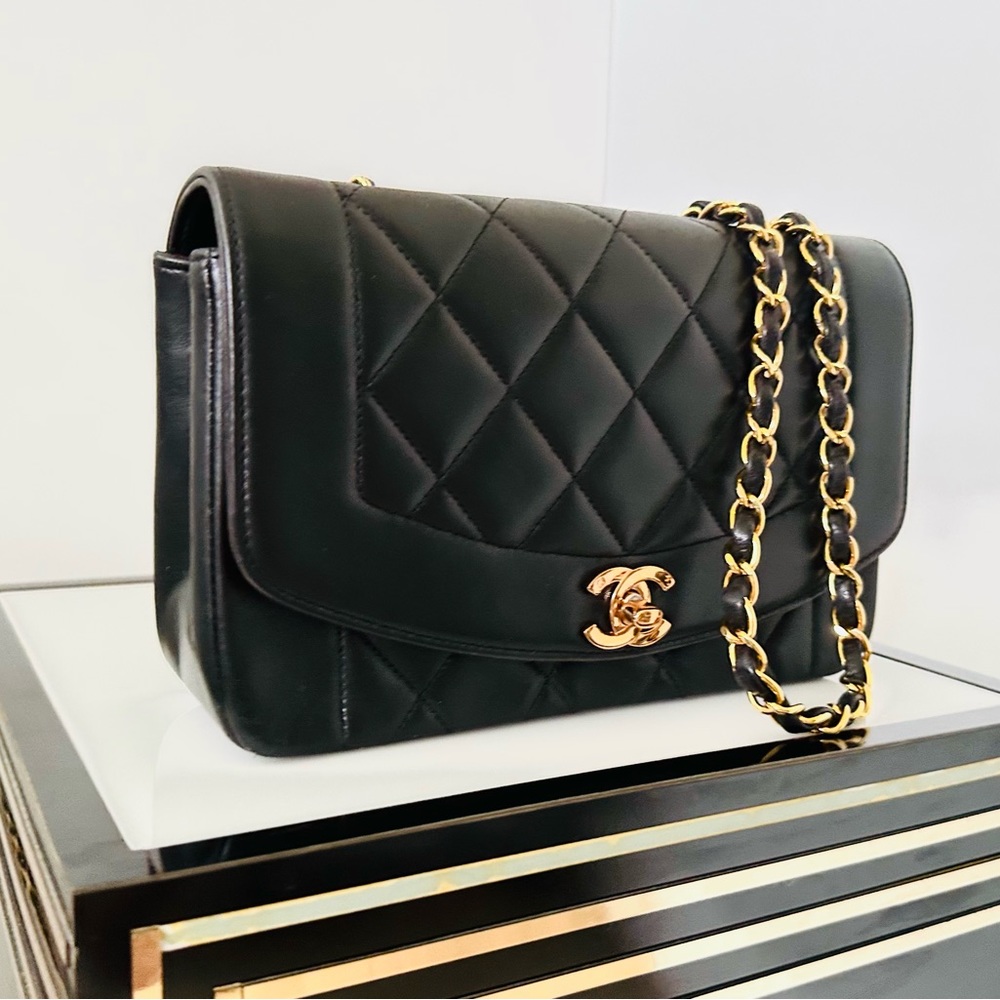Chanel Vintage Diana Small Lambskin Flap Bag